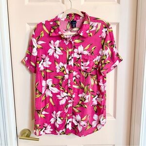 Pink basic editions Hawaiian button up